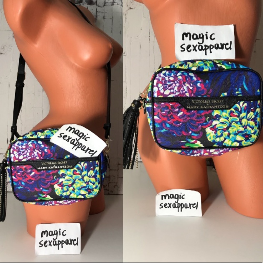 VS BAG FANNY PACK FASHION SHOW VS MARY KATRANTZOU